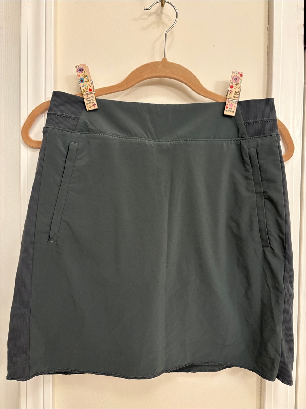 Athleta Green Skort